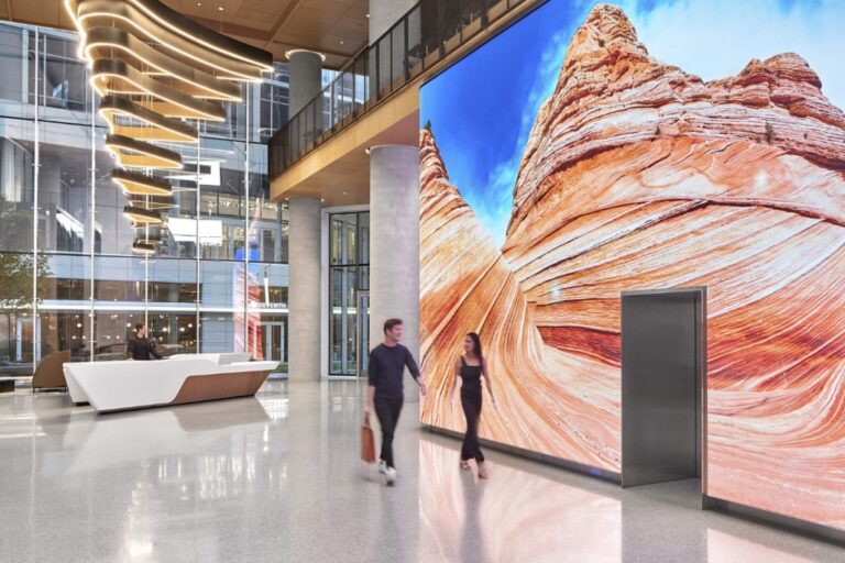 image-of-the-lobby-of-the-marriott-headquarters-in-bethesda-maryland-designed-by-gensler