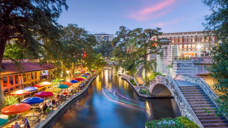 16x9_dormakabaHITEC2026_SanAntonioSkylineRiver-scaled